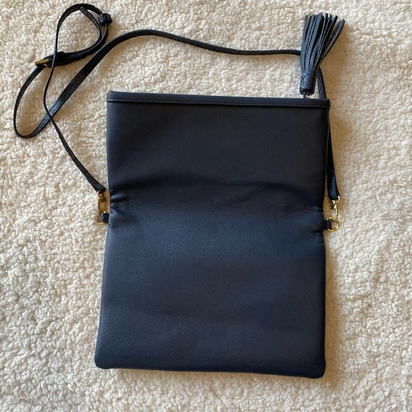Gigi New York Foldover convertible navy purse - Picture 7 of 11